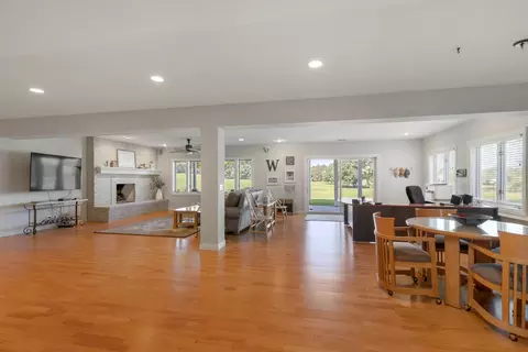 Other - 63 Brittany Dr, Oakwood Hills, IL 60013 photo 4 of 7