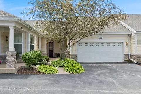 2859 Normandy Cir, Naperville, IL 60564