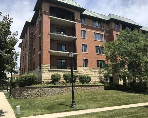 15630 Park Station Blvd #405, Orland Park, IL 60462