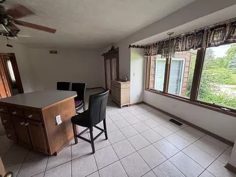 3543 Mill Rd, Cherry Valley, IL 61016 photo 8