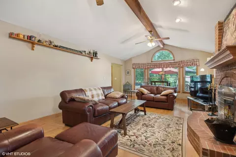415 E Niagara Ave, Elmhurst, IL 60126 photo 17