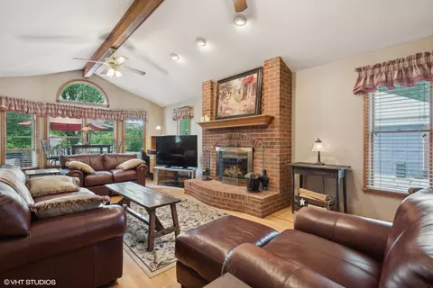 415 E Niagara Ave, Elmhurst, IL 60126 photo 18
