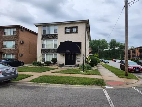 70 Luella Ave, Calumet City, IL 60409