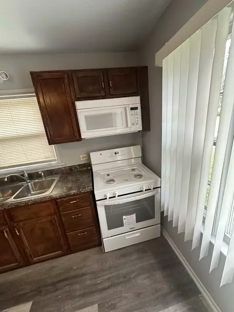 14845 Champlain Ave, Dolton, IL 60419 photo 10