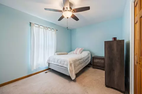 Other - 1470 Devonshire Ln, Hoffman Estates, IL 60169 photo 3 of 5