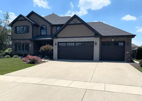 13745 W Lake Shore Ct, Manhattan, IL 60442