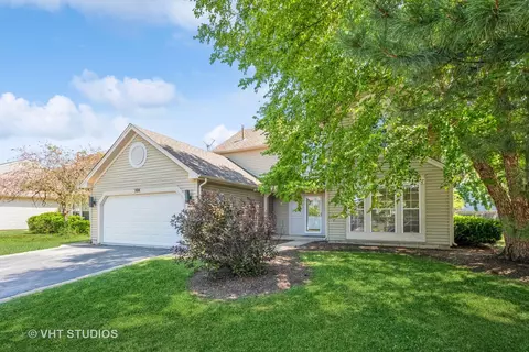 1414 Eliot Trl, Elgin, IL 60120