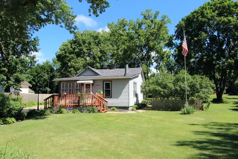 306 Grand Ave, Loves Park, IL 61111