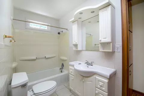 818 N Main Ave, Kankakee, IL 60901 photo 9