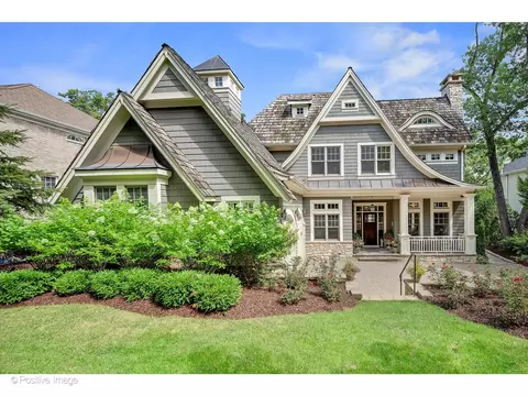 21 W Birchwood Ave, Hinsdale, IL 60521