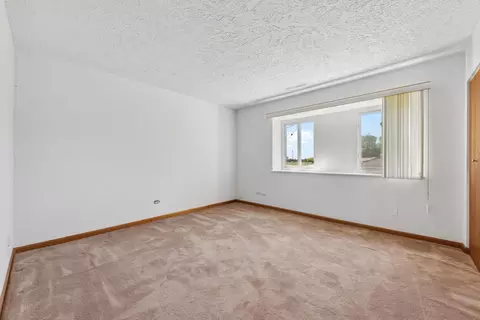 Bedroom - 1119 S Curtis Ave #E53, Kankakee, IL 60901 photo 1 of 2