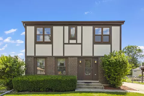 529 N Grace St, Lombard, IL 60148