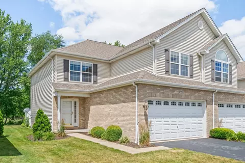 190 Geraldine Ct, Somonauk, IL 60552