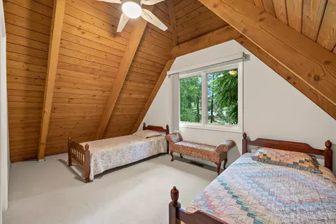 Bedroom - 2709 Sterling Dr, Mchenry, IL 60050 photo 5 of 5