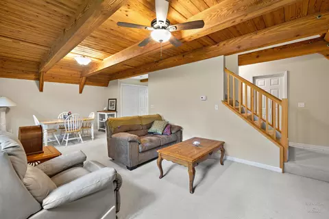 Living - 2709 Sterling Dr, Mchenry, IL 60050 photo 7 of 9