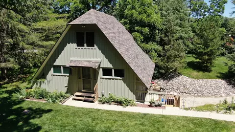 Exterior - 2709 Sterling Dr, Mchenry, IL 60050 photo 15 of 16