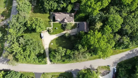 View/Area - 2709 Sterling Dr, Mchenry, IL 60050 photo 2 of 4