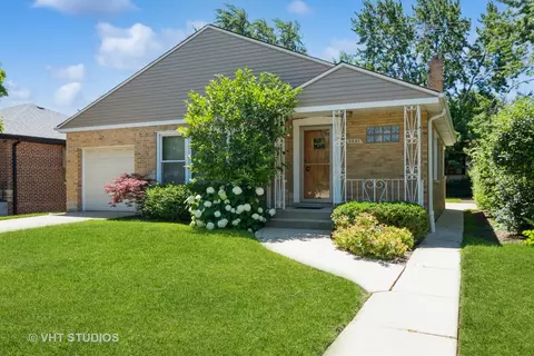 2841 W Bryn Mawr Ave, Chicago, IL 60659