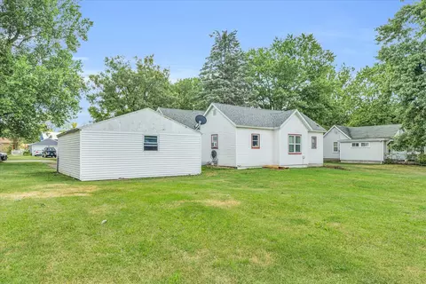 313 E Oliver St, Mansfield, IL 61854 photo 30