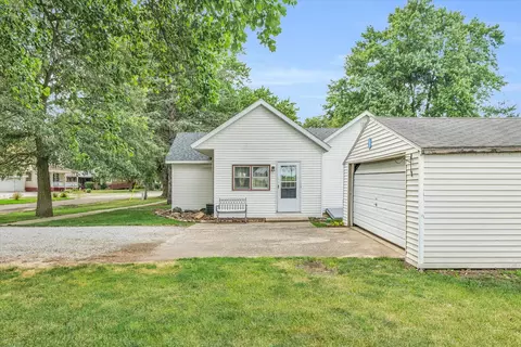 313 E Oliver St, Mansfield, IL 61854 photo 27