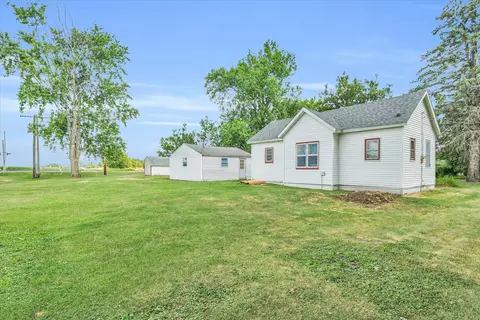 313 E Oliver St, Mansfield, IL 61854 photo 28