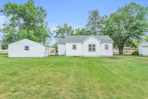 313 E Oliver St, Mansfield, IL 61854 photo 29