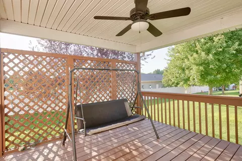 331 Fieldcrest Ct, Normal, IL 61761 photo 31