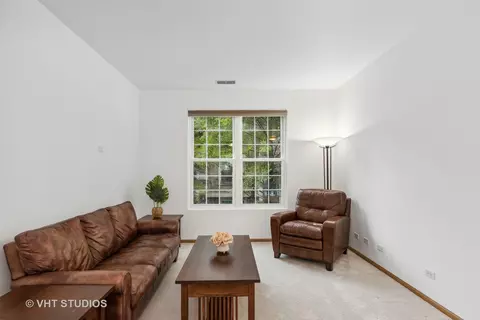 31575 Tall Grass Ct, Lakemoor, IL 60051 photo 3