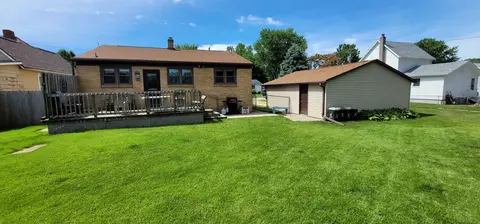 1508 E 16th St, Sterling, IL 61081 photo 2