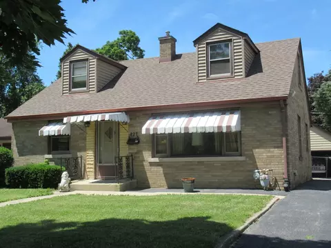 121 Dwight Ave, Joliet, IL 60435