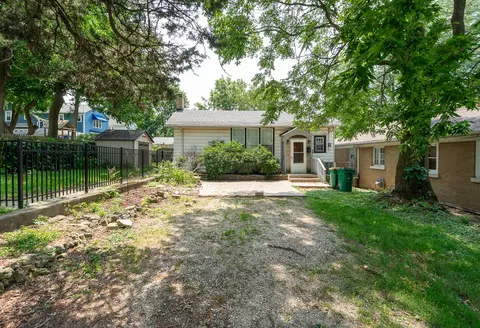 Exterior - 219 E 11th St, Lockport, IL 60441 photo 1 of 8