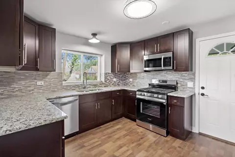Kitchen - 7920 Garden Ct, Bridgeview, IL 60455 photo 1 of 2