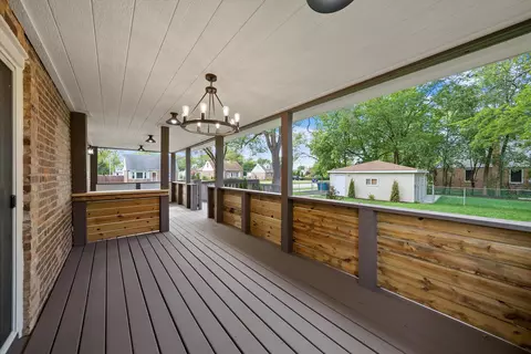 Exterior - 7920 Garden Ct, Bridgeview, IL 60455 photo 3 of 6