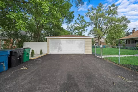 Exterior - 7920 Garden Ct, Bridgeview, IL 60455 photo 6 of 6