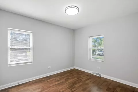 Bedroom - 7920 Garden Ct, Bridgeview, IL 60455 photo 1 of 4