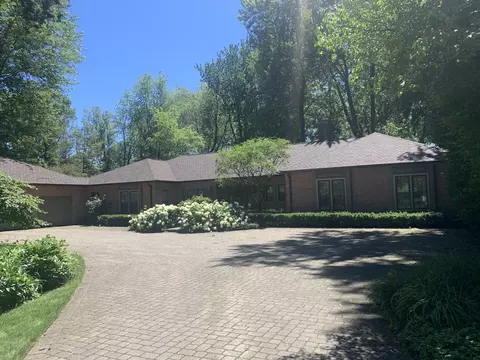 245 W Westminster Ave, Lake Forest, IL 60045