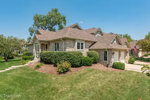 2260 Durand Dr, Downers Grove, IL 60516