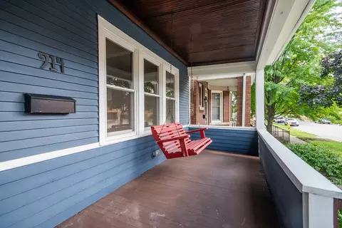 914 Beloit Ave, Forest Park, IL 60130 photo 2