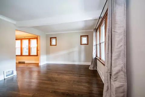 914 Beloit Ave, Forest Park, IL 60130 photo 3