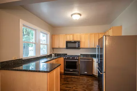 914 Beloit Ave, Forest Park, IL 60130 photo 11