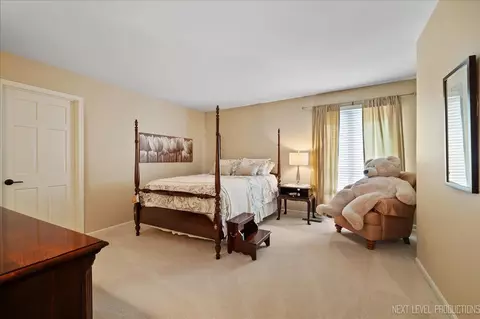 1448 Eagle Brook Dr, Geneva, IL 60134 photo 27