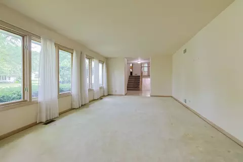 0 N380 Silverleaf Blvd, Wheaton, IL 60187 photo 9