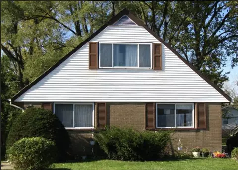 15330 7th Ave, Phoenix, IL 60426