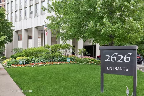 2626 N Lakeview Ave #208, Chicago, IL 60614