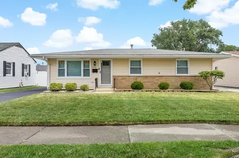 126 Laura Ln, Thornton, IL 60476