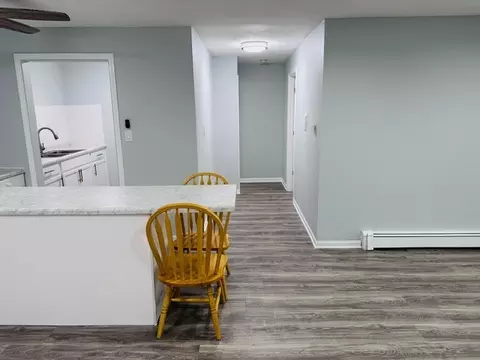 565 Heritage Dr #210, Hoffman Estates, IL 60169 photo 4