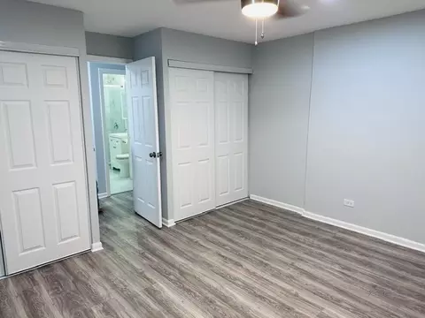 565 Heritage Dr #210, Hoffman Estates, IL 60169 photo 8