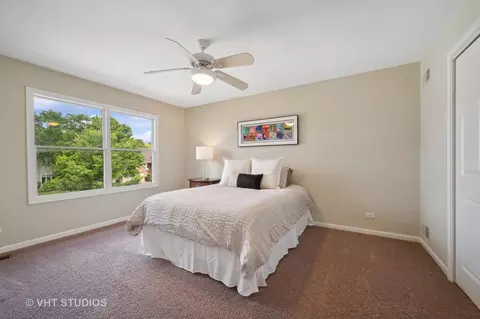2011 Wright Blvd, Buffalo Grove, IL 60089 photo 12