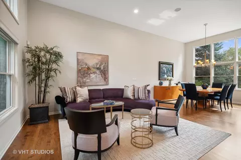 2011 Wright Blvd, Buffalo Grove, IL 60089 photo 3