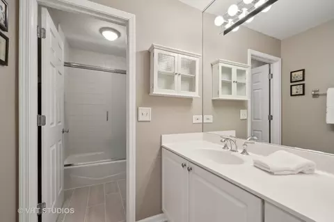 2011 Wright Blvd, Buffalo Grove, IL 60089 photo 15